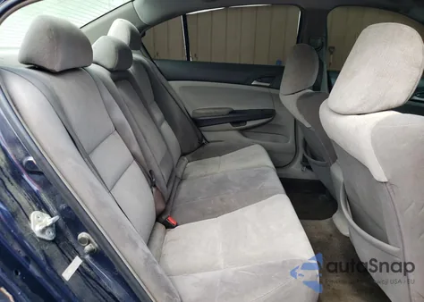 2008 Honda Accord Lxp z USA, uszkodzony, nr VIN 1HGCP26408A000957